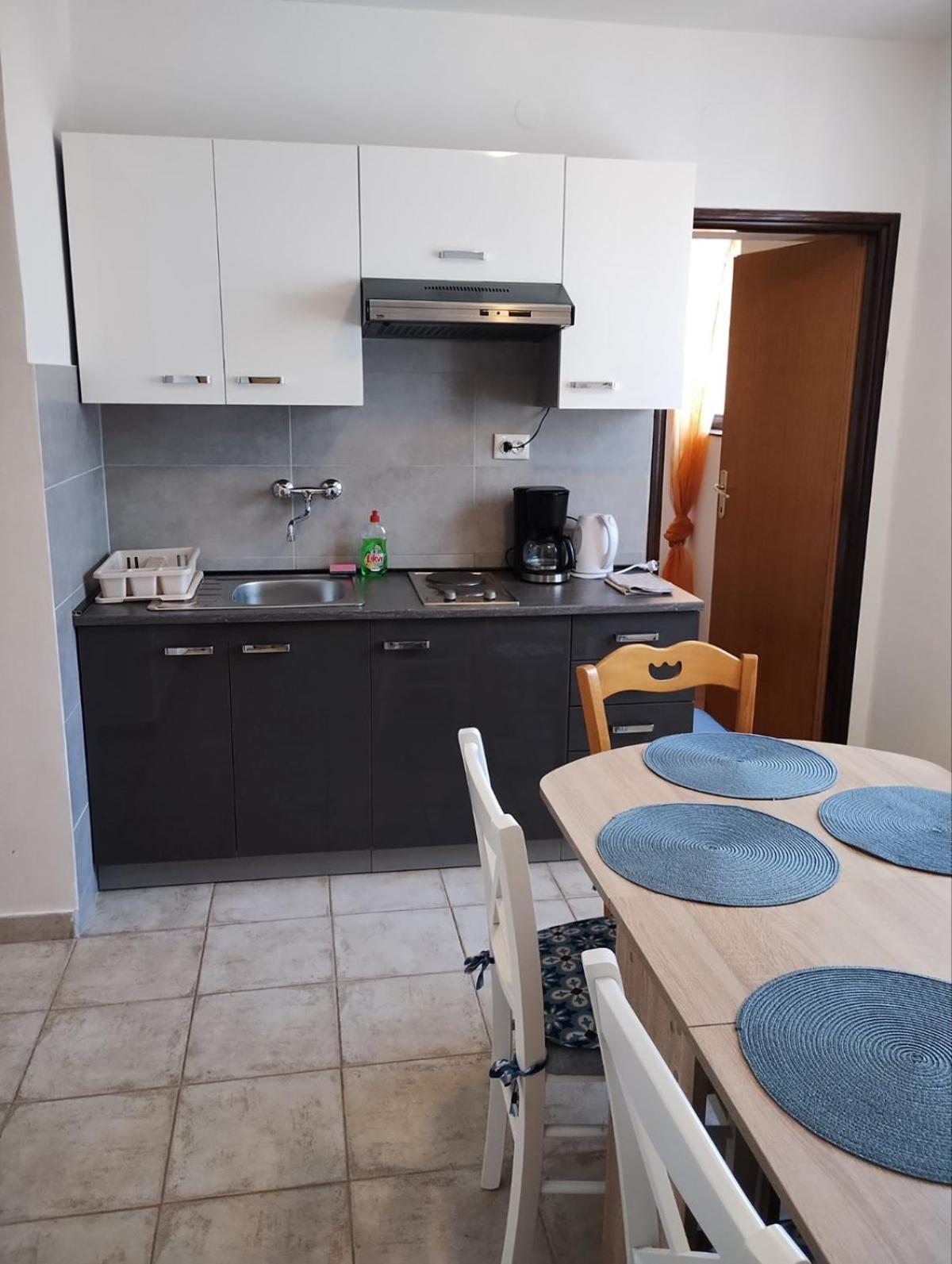 Apartments Aldo Баньоле Екстер'єр фото